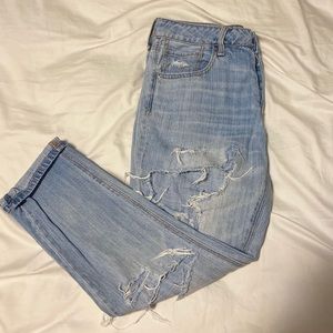 American eagle ripped boyfriend jeans